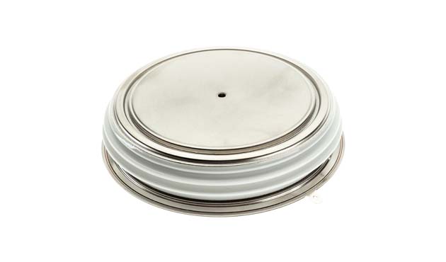 High-Performance Thyristors for HVDC Applications